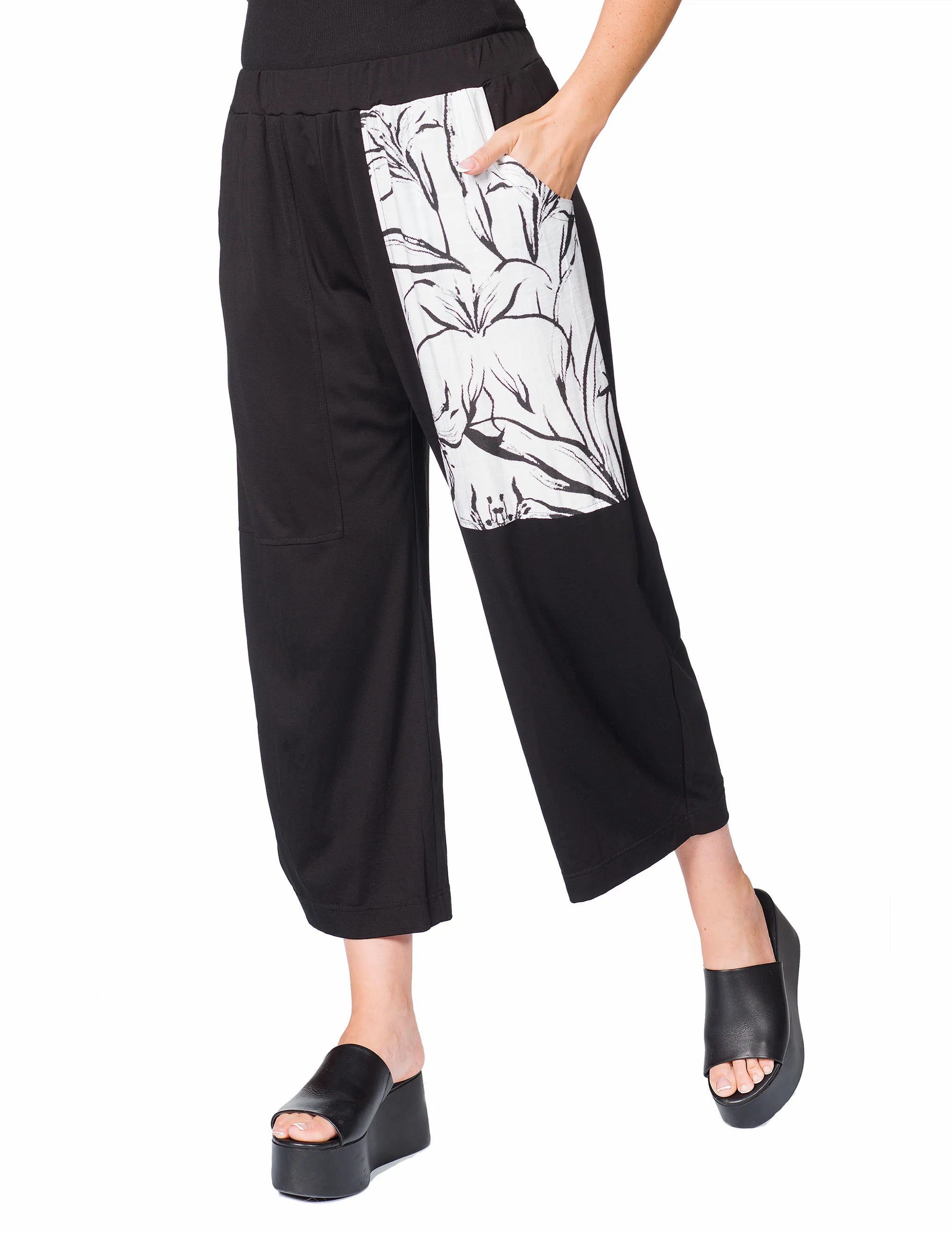 Black & White Pants – MINKAS Clearance